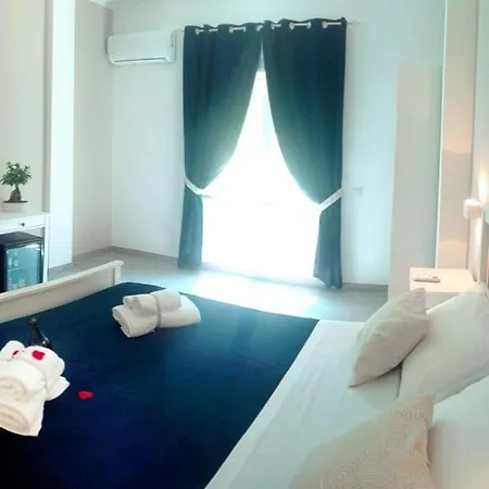 Bed & Breakfast Cosmo A Pochi Passi Da Tropea *