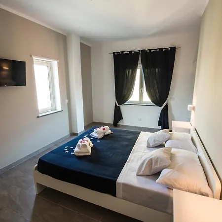 Bed & Breakfast Cosmo A Pochi Passi Da Tropea Santa Domenica (Vibo Valentia)