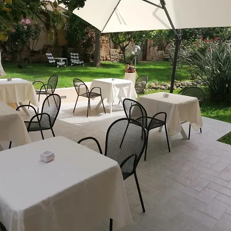 Cosmo A Pochi Passi Da Tropea 住宿加早餐酒店 4*