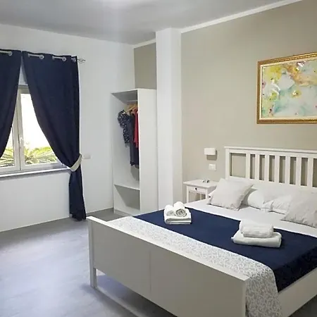 Cosmo A Pochi Passi Da Tropea